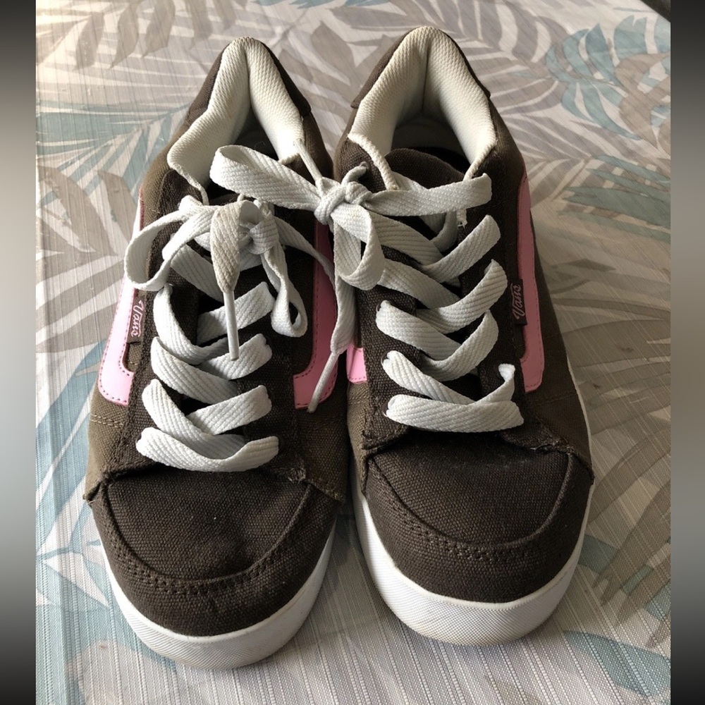 Vans Brown Sneakers With Pink Trim - Womens 8.5 - Picture 2 of 5